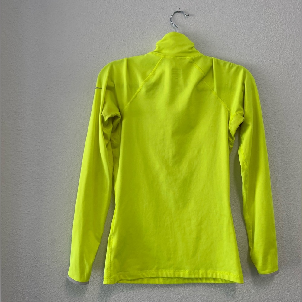 Nike Dri-Fit Jacket - Picture 2 of 3